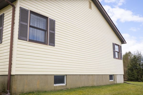 Dutch Lap Siding Repair in Schaumburg