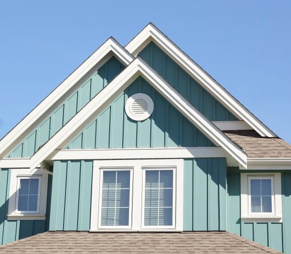 Batten Siding Repair in Schaumburg